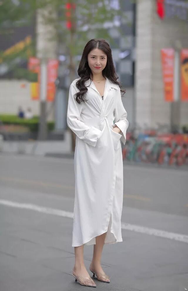 时尚|街拍:高跟鞋优雅时尚,搭配出街更显气质