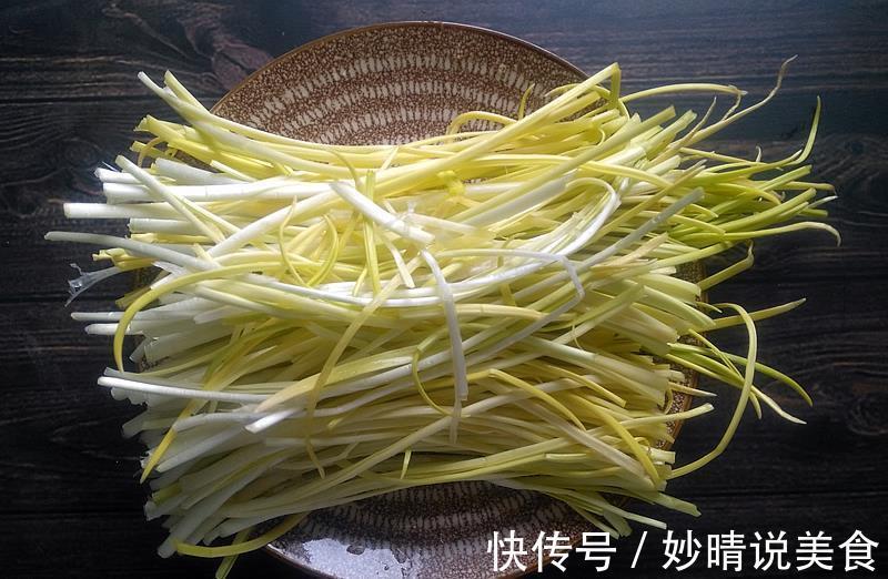 立冬吃饺子,加这三样调馅,怎么做都香,热乎的汤饺,手脚都暖了