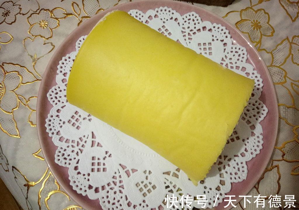 做法|香软细腻的抹茶蛋糕卷,好吃不腻,做法详细,大家快来试试吧