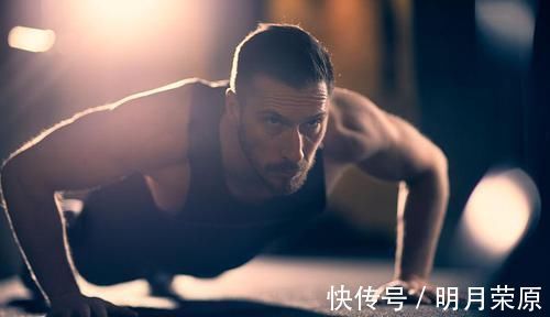 肌肉|这些“没用”的健身行为，会对身体带来伤害，你有没有犯错？
