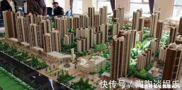 流动性|真正懂行的人,他们在买房时会重点关注这2个因素,看看你知道吗