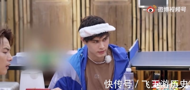 隔壁|选秀联动！利路修李汶翰在线拆姜滨招牌！直接将《青春有你》改名