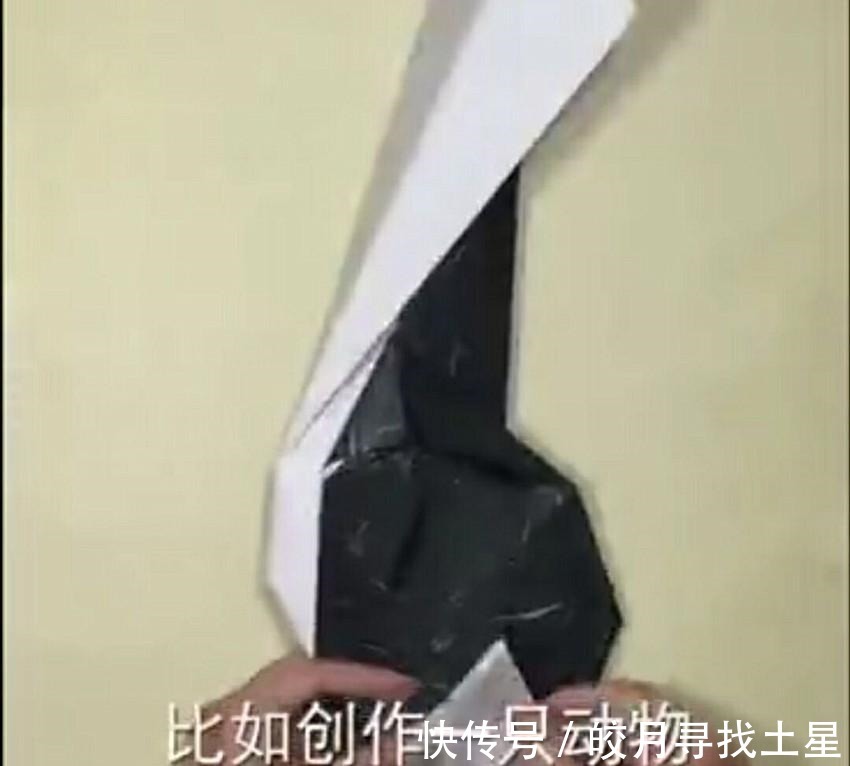 手办|小伙仅用一张纸折出魔兽手办,令人惊艳