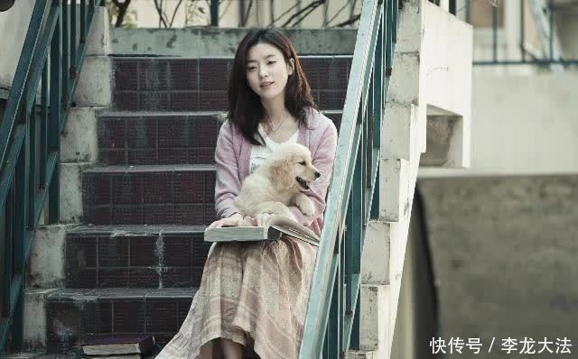 白流苏|张爱玲:那些看起来无用的女人,往往都是狠角色,别小看她们