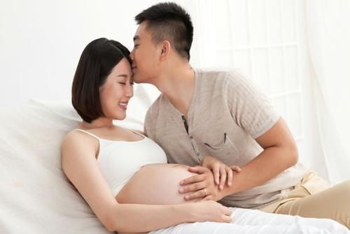 胎动|孕晚期“三大自检步骤”，孕妈需熟知掌握，宝宝便可安心“卸货”