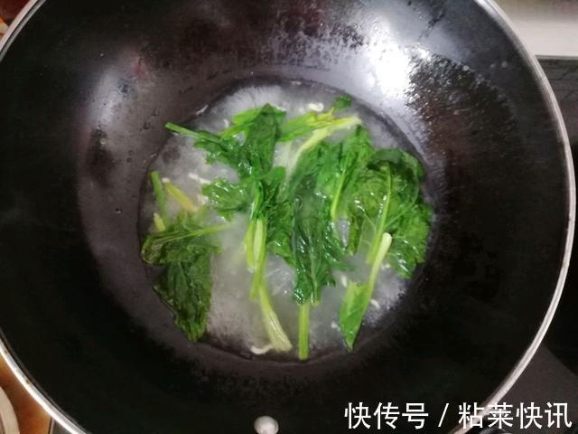 家常版火腿鸡蛋炒面,泡面的神仙吃法,怎么吃都不腻