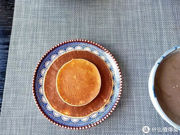 酸奶鸡蛋饼|我给老公做的早餐发朋友圈，简单又美好，闺蜜：老夫老妻还这么浪漫？