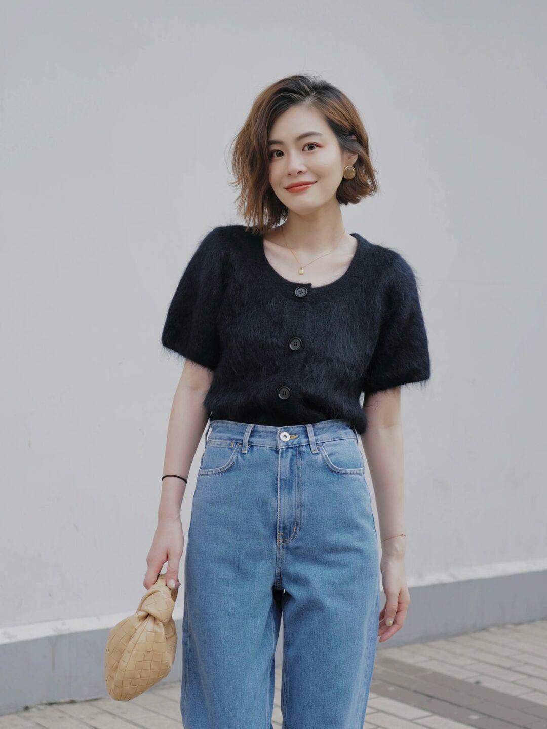 敞怀 40+熟女开始年龄焦虑了？学会这些早秋穿搭减龄时髦，漂亮大气