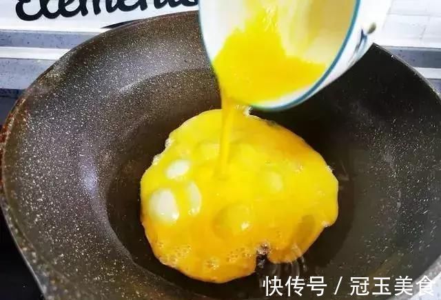 草酸|不管你有多懒,千万在炒前把这种蔬菜焯水,否则吃了会伤身体!