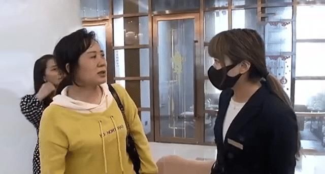 江西|江西一女子花2万割双眼皮，术后美容院“很满意”，女子：你是不是瞎?