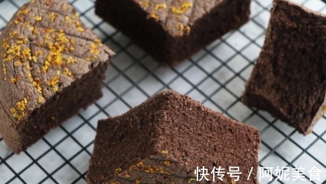 包子|黑米新吃法，不用水不加油，打上鸡蛋做米糕比包子好吃