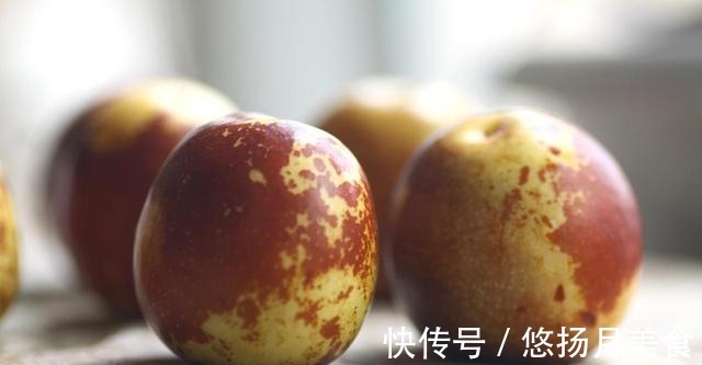 秋意|秋意渐浓,记得防“凉燥”,吃3白,啖2果,忌1味,安安稳稳过秋!