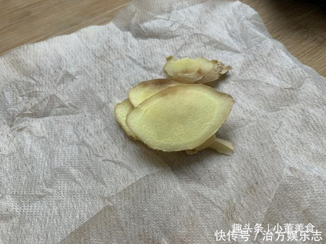 通风处|生姜别再放冰箱了，老农教你一招，随吃随取，怎么放都不干
