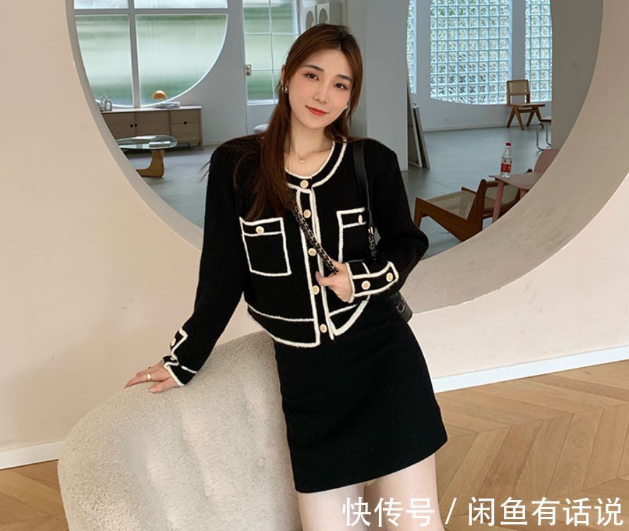 时髦 今年开春后火了一种穿搭,叫“上身奶奶,下身孙女”,减龄又时髦