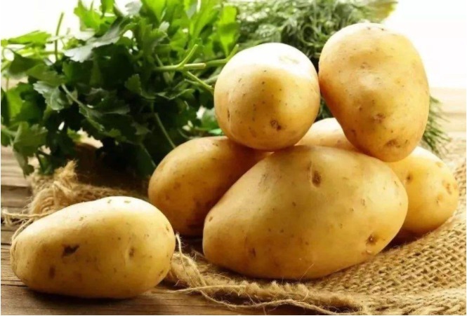非空腹|土豆不能和它同吃,一定要注意,很多人都不清楚