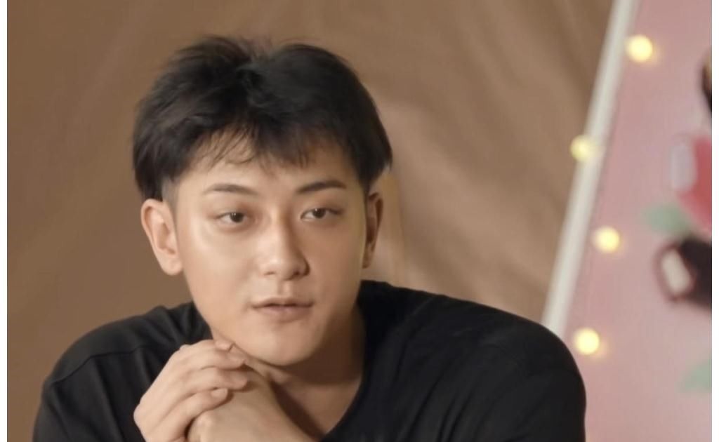 《萌探探探案》：杨紫回归“封神”，黄子韬值得这个热搜