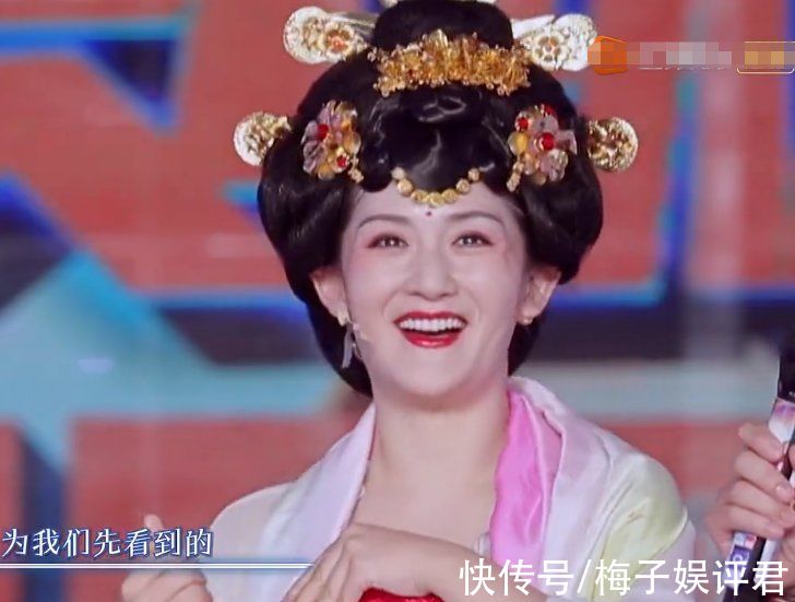 古装|《快本》全员换古装,白鹿宋雨琦穿一套,唯独她一人换了两套