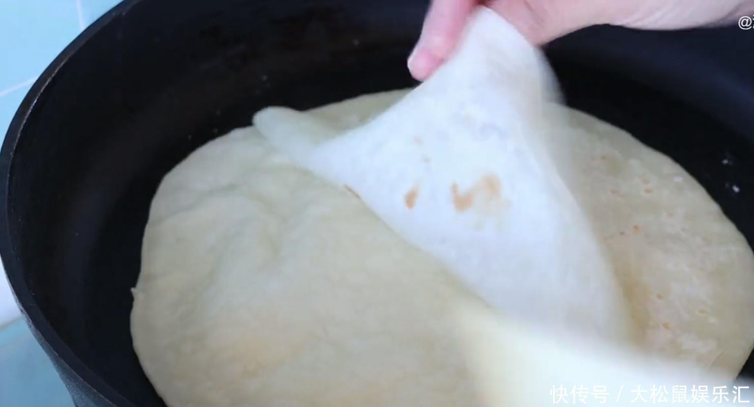 学会这个和面配方：做出家常饼，口袋饼，春饼，个个柔软好吃