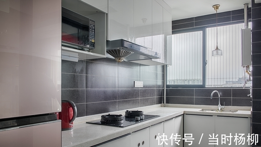 柜子|一看到客厅就迷住了!小户型两房现代简约风,时尚大气!