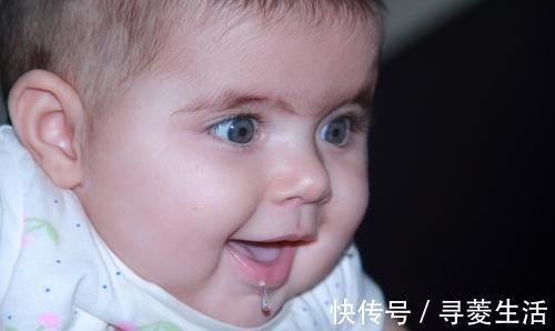 父母|新生儿都会留下小脚印,医生不会告诉家长,但父母也要了解