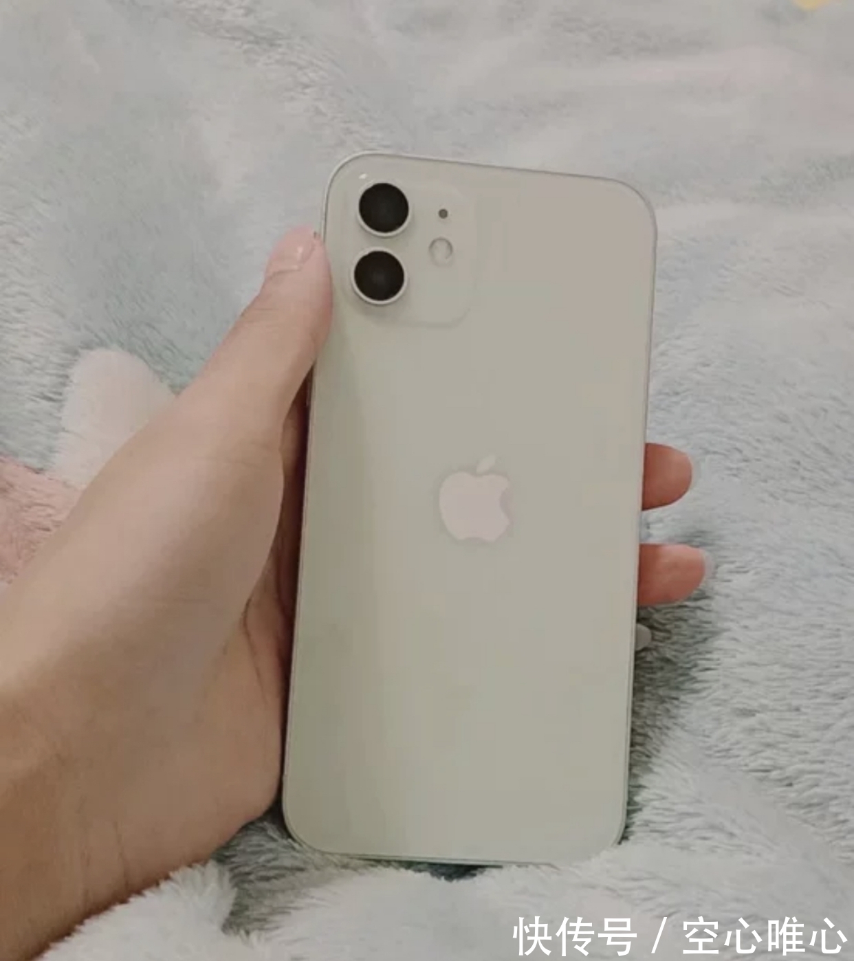 电池容量|重回4899元,轻薄机身+A14芯片+128GB,性能出色,一机流畅用三年