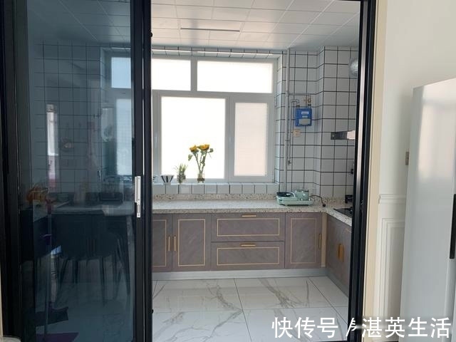 储物空间|人生第一套140平新房，没请设计师，效果很漂亮，女儿特别开心！