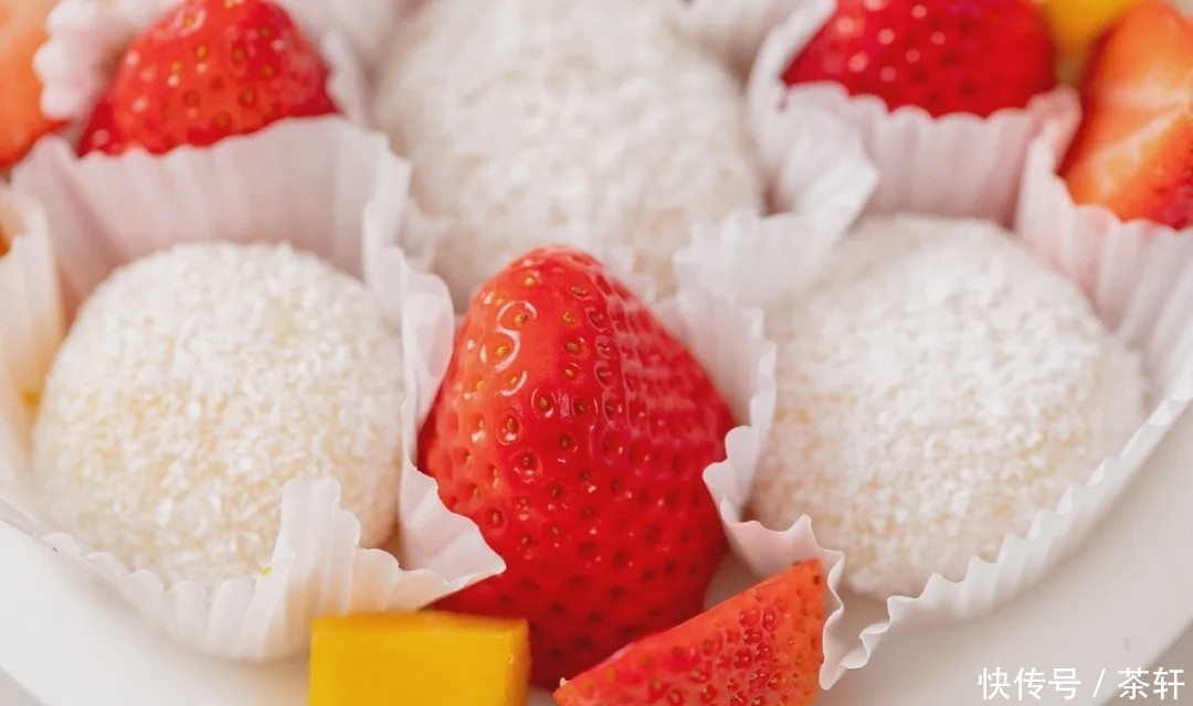 不用烤箱就能做！这甜点好看又简单，下午茶就吃它