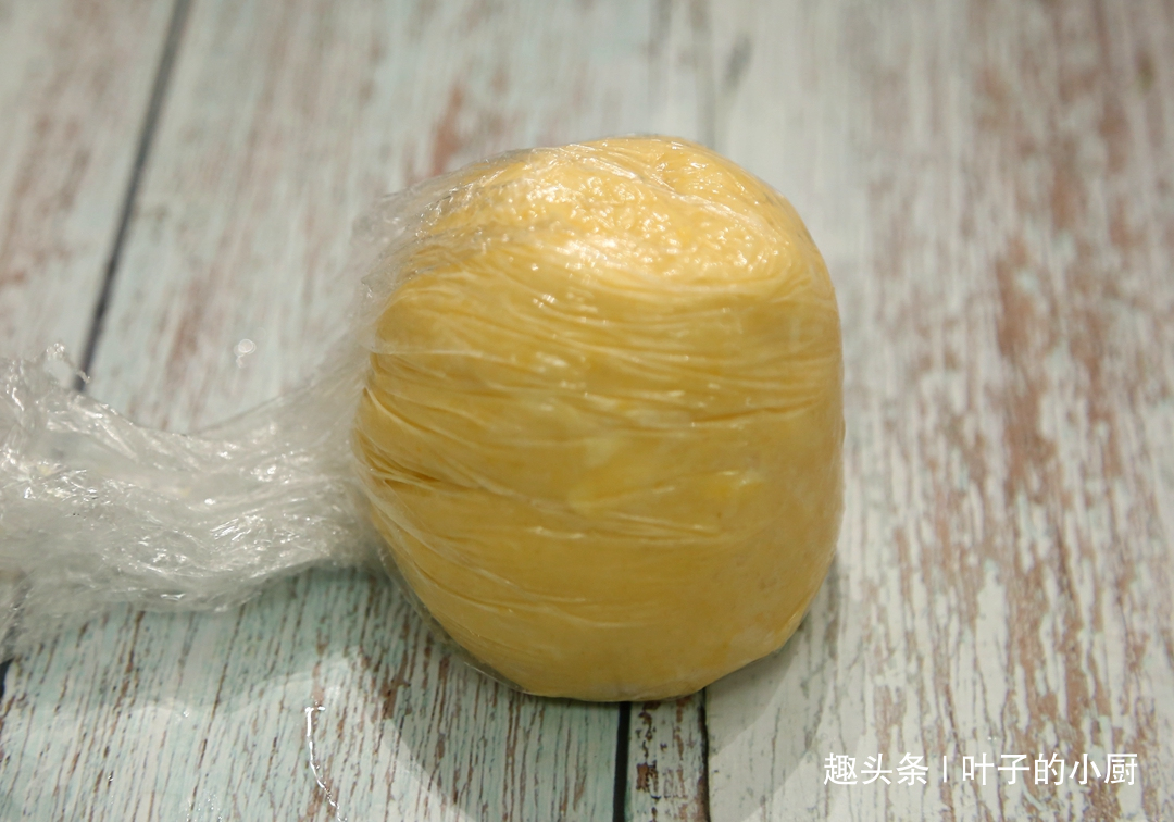 一块南瓜,一杯面粉,比蛋糕好吃,比披萨还香,新手也零失败!