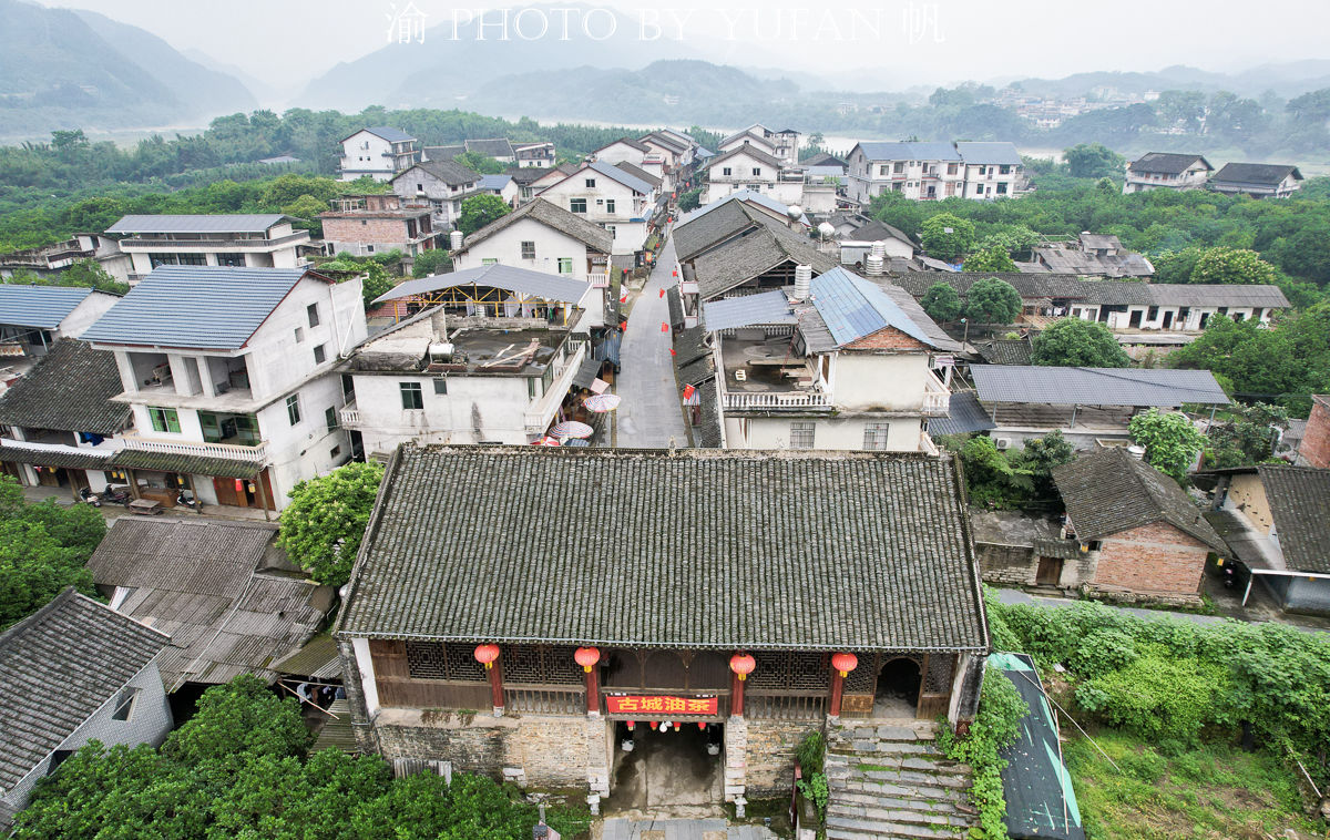 中国唯一四面环水的水上古城，已有400多年历史，可惜鲜为人知