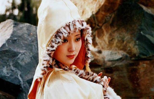 指路明灯!林黛玉没朋友吗?她的朋友圈,至少有3个铁杆粉丝