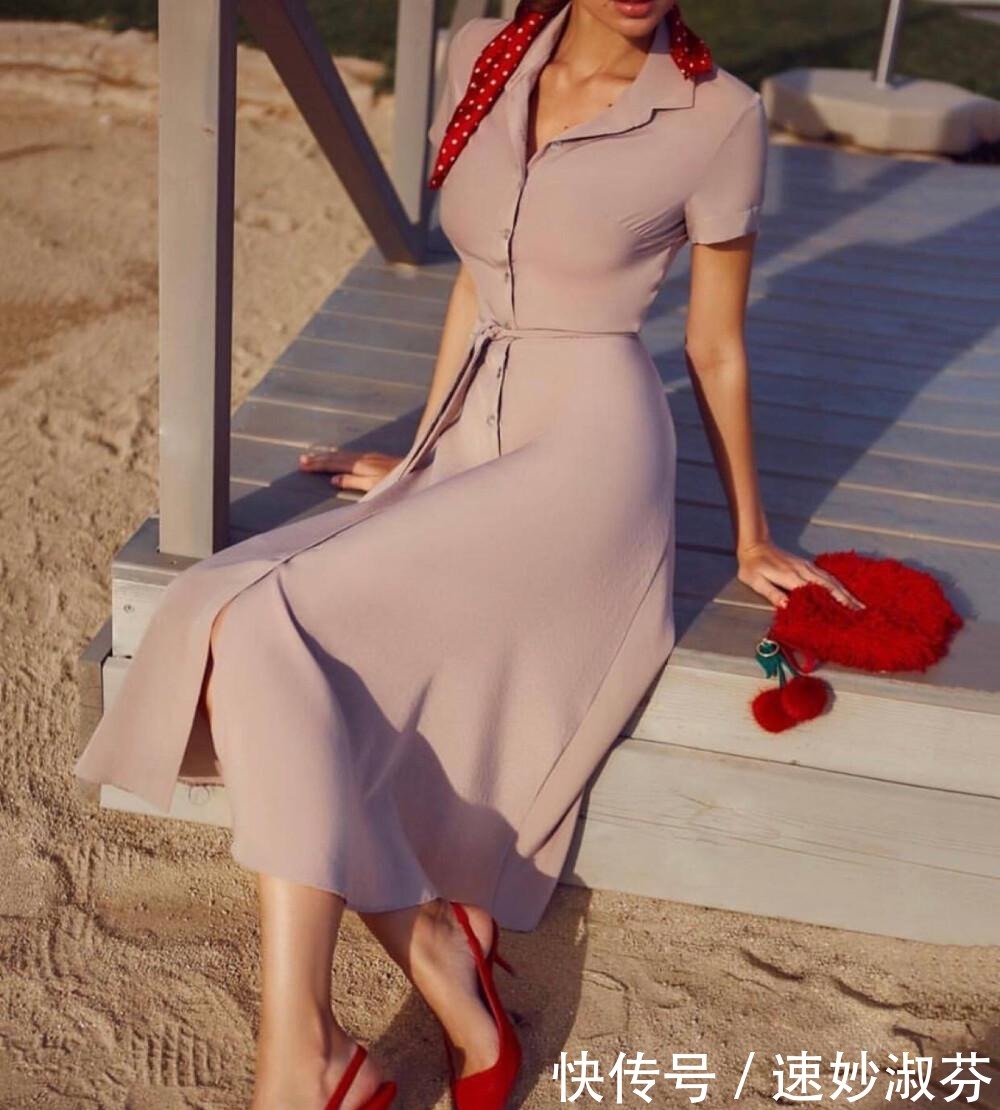 仪态|普通女生有这4个特征,就是别人眼里的“第一眼美女”