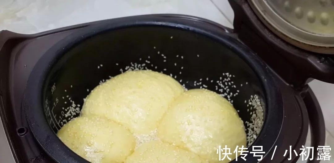 黄油|面粉这样做才好吃, 不用烤箱, 不用黄油, 也能做出拉丝面包, 超香