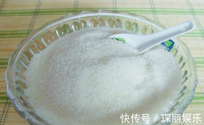 白糖也有假的?买糖时要注意了,教你三招,轻松区分真假白糖!