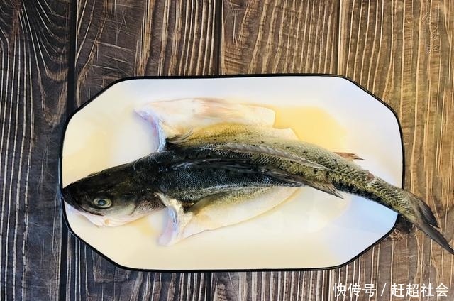 此鱼10块一条,却是珍贵补品,隔三差五吃一条,健脾养胃可补脑