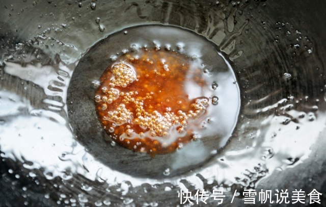 做红烧肉,掌握3个窍门,出锅后香味浓郁,色泽红亮,软糯不柴