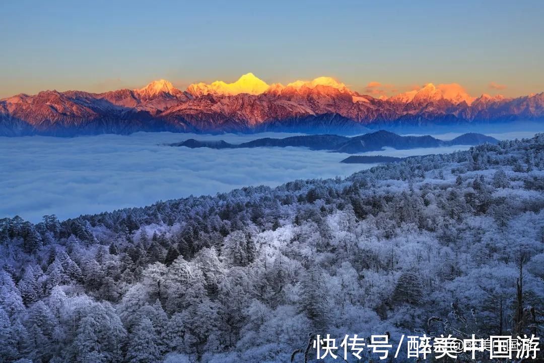 王岗坪景区|探访王岗坪景区，观日出云海，感受星空下的雪山盛宴