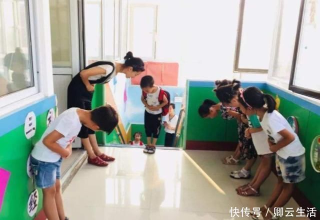 暴力|这种新型软暴力在幼儿园流行，许多孩子中招，父母还不自知