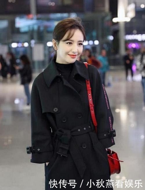 黑色大衣的经典搭配永远不过时,来看看“万能穿搭公式”!