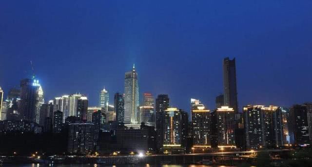 遍地|我国“最”良心的三座城市,不宰游客也不坑钱,美女美食遍地都是