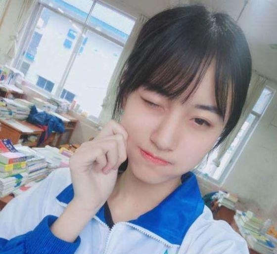 男生|初中女生自认“小仙女”的4个举动,其实很幼稚,男生没眼看