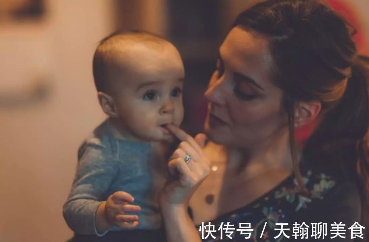 孩子|6岁哥哥总被1岁弟弟咬,无奈出“奇招”,孩子总咬人该怎么办?