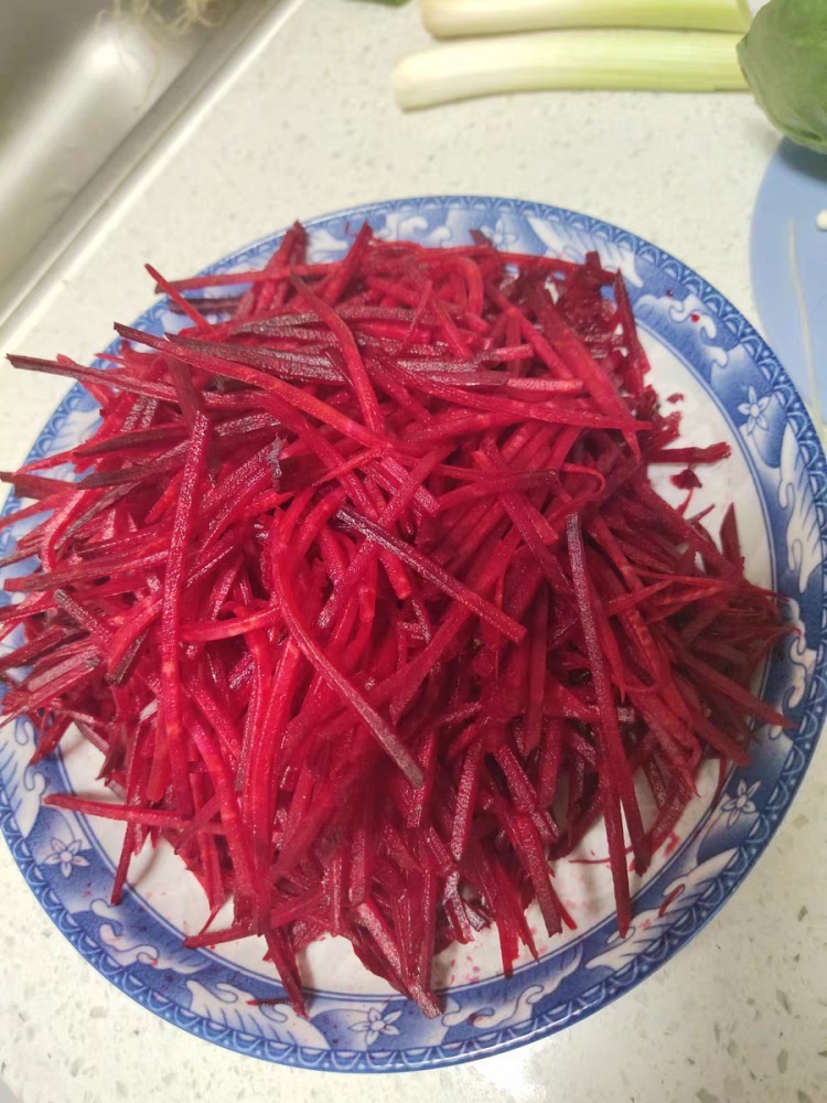 阿胶|建议大家碰到一菜买20斤,称为“穷人的阿胶”,隔三差五吃