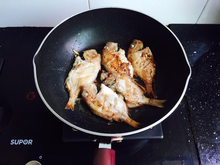 香煎孜然红绸鱼,整屋飘香,全家都爱吃