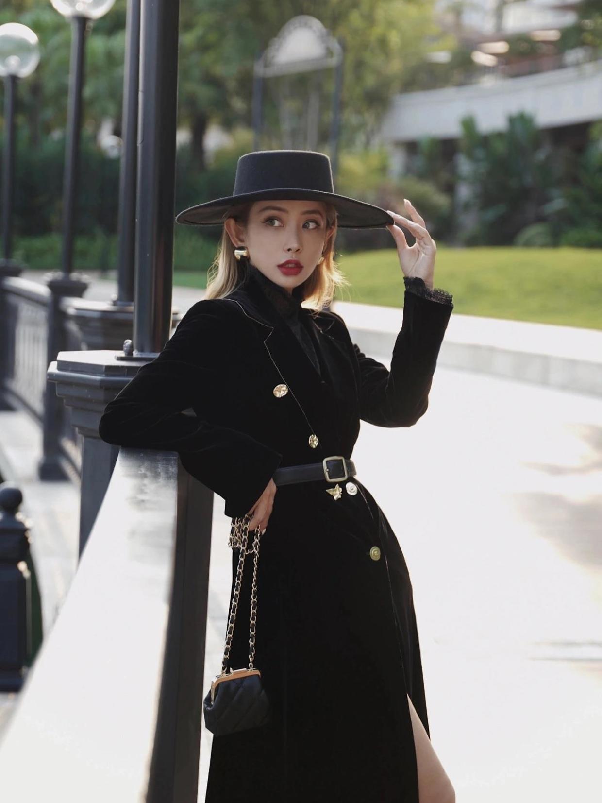 针织连衣裙 冬季穿搭没头绪?不妨试试这些纯黑色连衣裙,时髦百搭不挑人