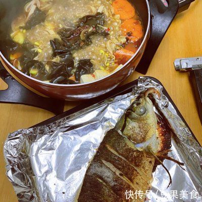 周末和美味的香辣烤鱼更配哦