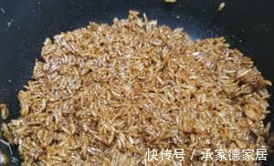 天气越来越热不想做饭，送您土豆香肠炒饭，简单美味，原来这么香