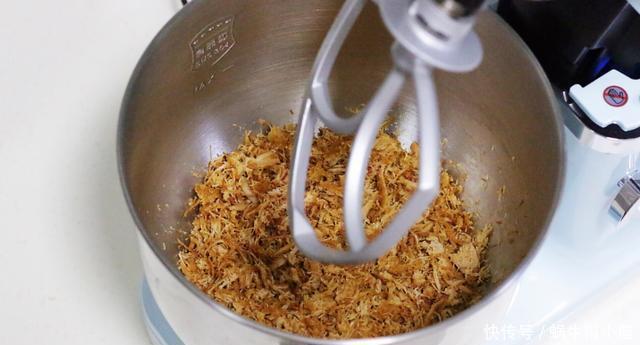 自制肉松原来这么简单,当零食、拌饭吃都可以,无添加更健康