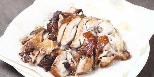 一家三口因“吃雞蛋”住進(jìn)了醫(yī)院,醫(yī)生:為什么還有人“這樣”吃