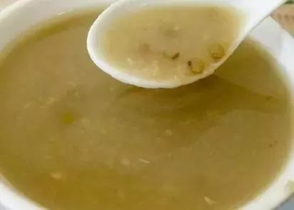绿豆粥|绿豆和“它”天生一对，早晚喝一点，排出黑宿便，助你瘦出小蛮腰