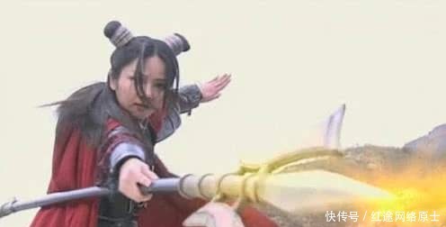 封神演义有把刀,能抵挡姜子牙几十万将士,哪吒和杨戬也不敢硬接